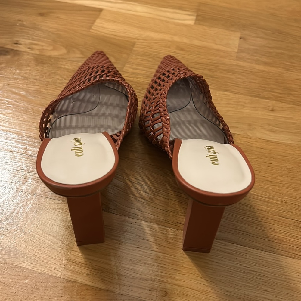 NWOT Cult Gaia Raya Woven Leather Mules - Picture 4 of 6